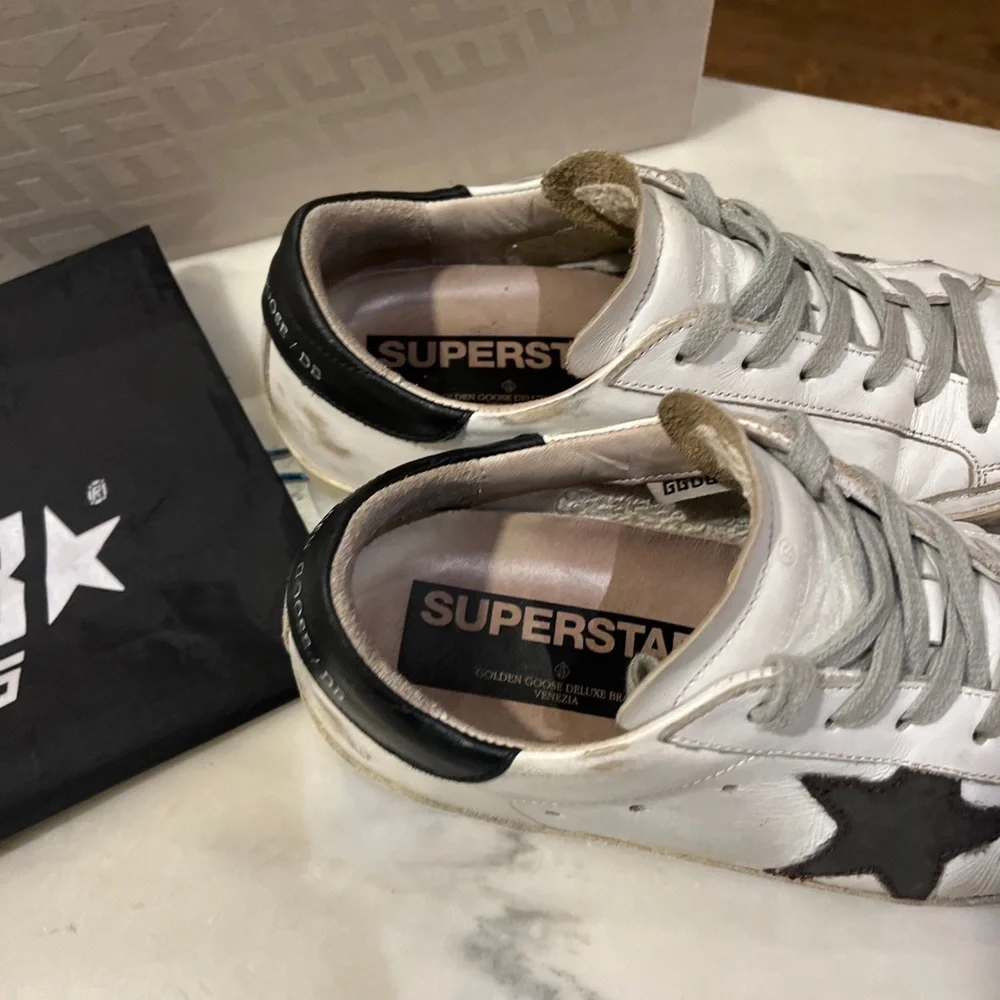 Golden Goose White Distressed Sneakers with Black Star - Picture 6 of 10